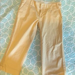 Khaki capris